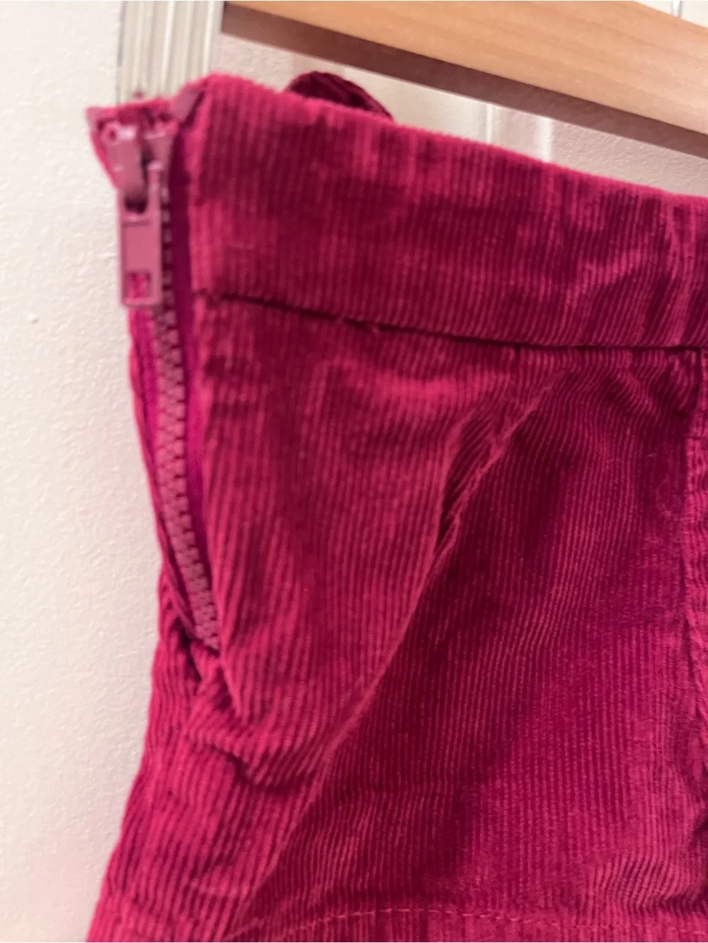 Vertbaudet Cranberry Corduroy Shorts - Girls Size 2A (2 Years) Thrifted in Paris